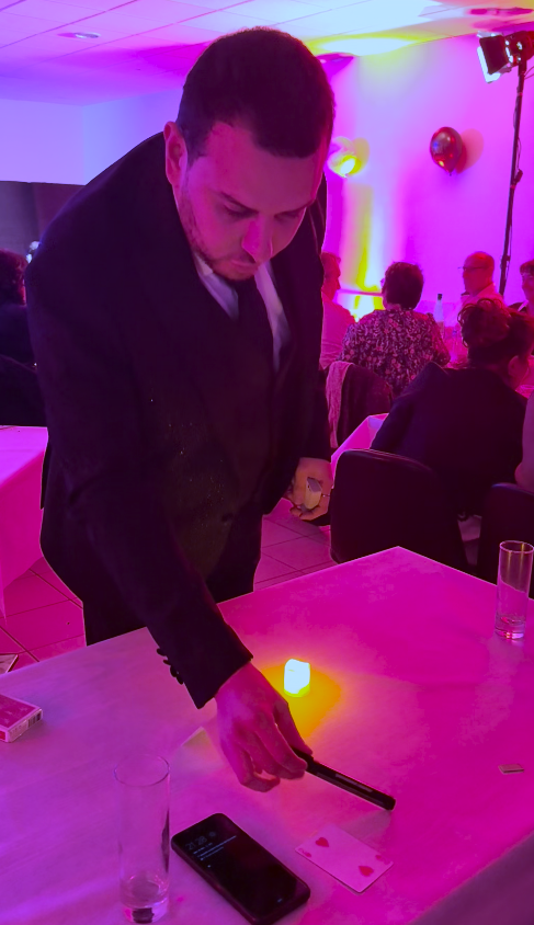 Close-up Illustration 2